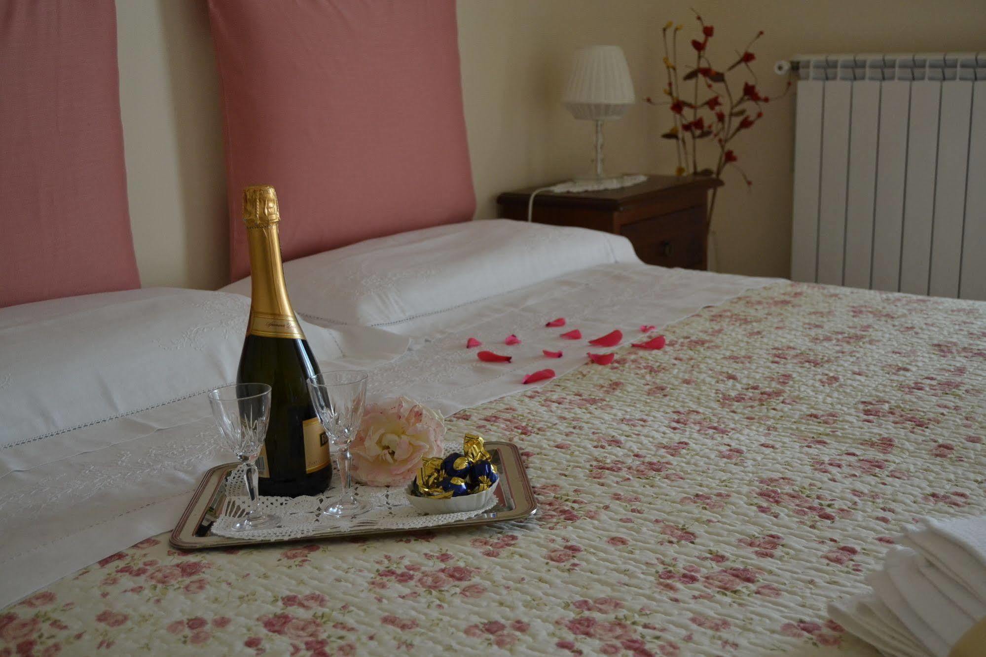 Bed & Breakfast Marena Sant'Agata Li Battiati Exterior photo